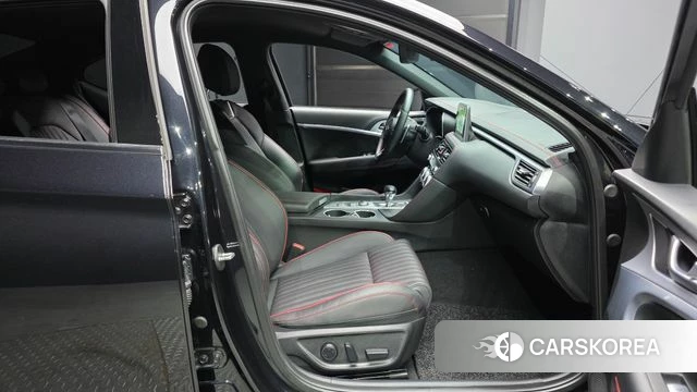 Genesis G70 2020 Черный из Кореи, фото 2