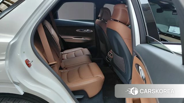 Genesis GV70 2022 Белый из Кореи, фото 2