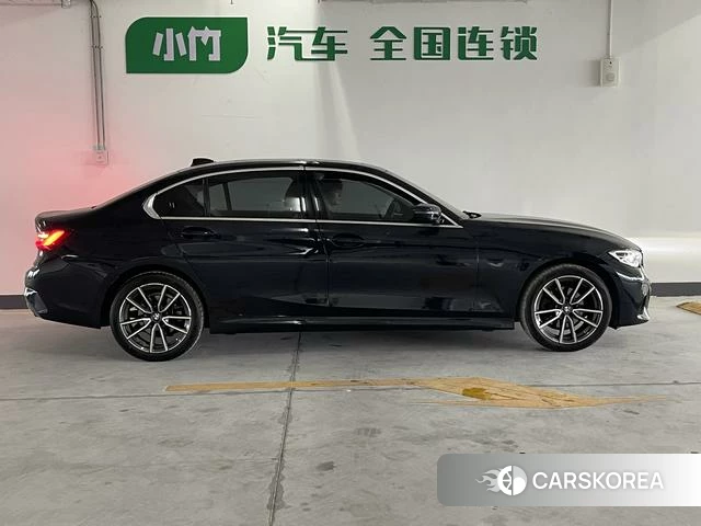 BMW 3 series 2022 Черный из Китая, фото 2