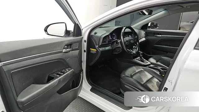 Hyundai The New Avante AD 2019 Белый из Кореи, фото 2