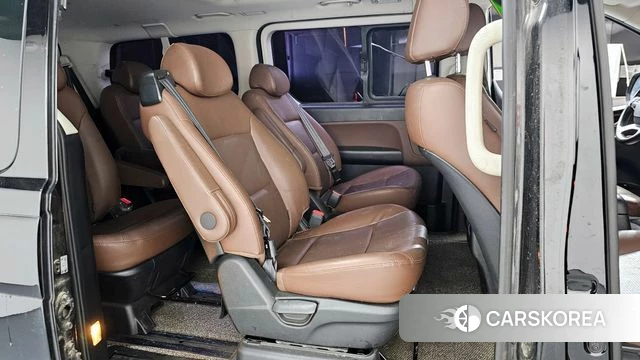 Hyundai The New Grand Starex 2018 Черный из Кореи, фото 2