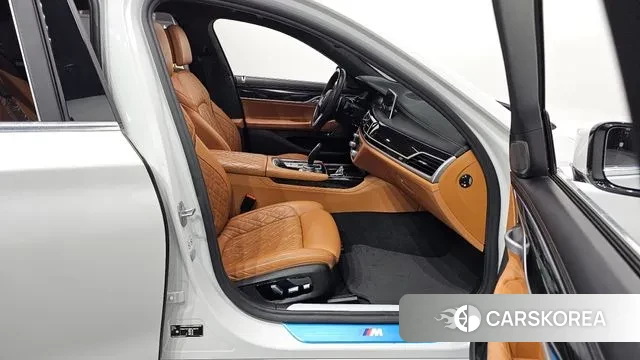 BMW 7 Series (G11) 2021 Белый из Кореи, фото 2