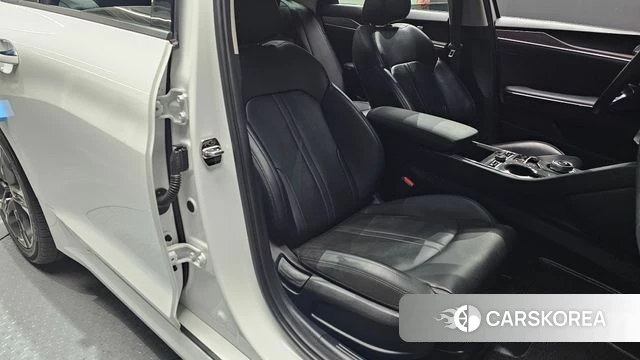 Kia K5 3rd generation 2020 Белый из Кореи, фото 2