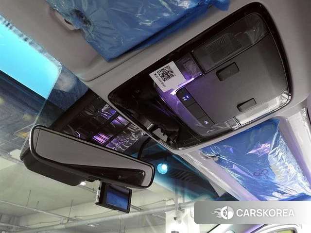Hyundai Staria 2025 Серебряный из Кореи, фото 2