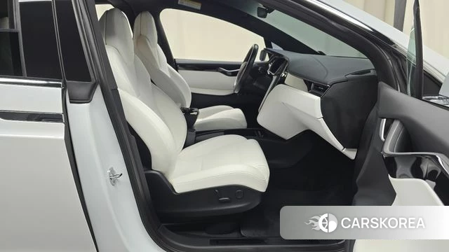 Tesla Model X 2018 Белый из Кореи, фото 2