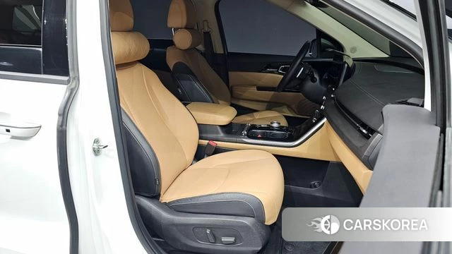 Kia Carnival 4th generation 2022 Белый из Кореи, фото 2