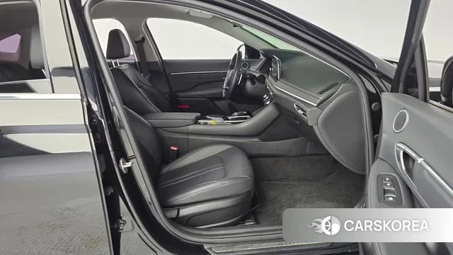 Hyundai Sonata (DN8) 2022 Черный из Кореи, фото 2