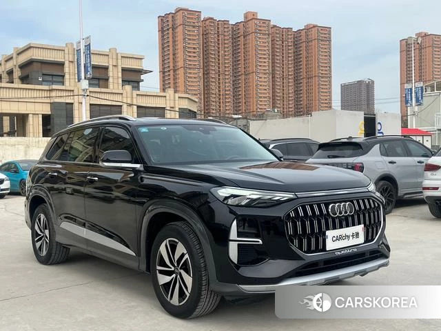 Audi Q6 2023 Черный из Китая, фото 2