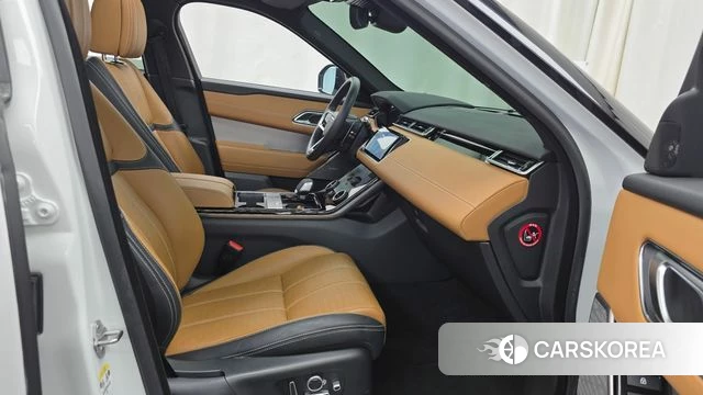 Land Rover Range Rover Velar 2022 Белый из Кореи, фото 2