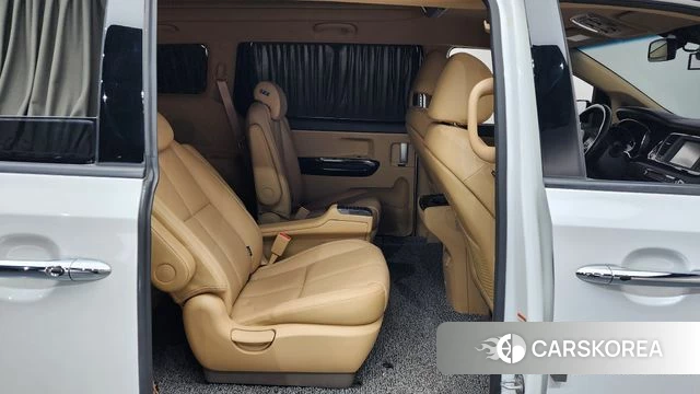 Kia The New Carnival 2018 Белый из Кореи, фото 2