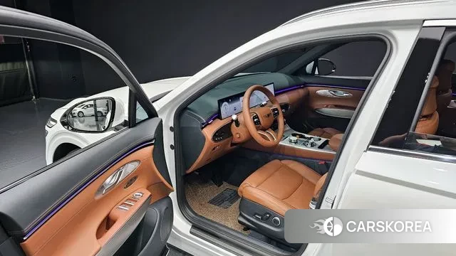 Genesis GV70 2025 Белый из Кореи, фото 2