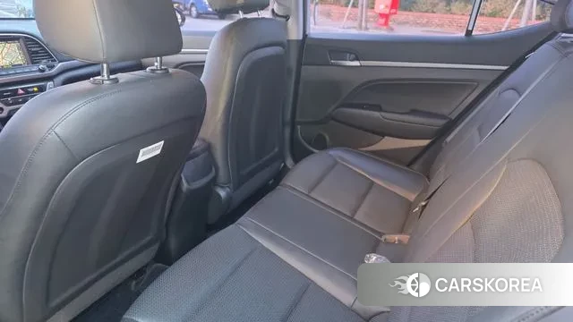 Hyundai Avante AD 2018 Серебряный из Кореи, фото 2