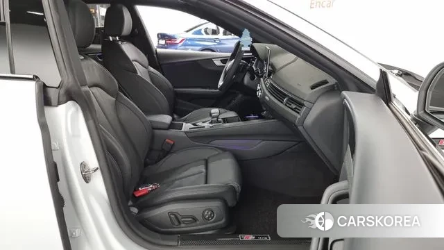 Audi A5 (F5) 2023 Белый из Кореи, фото 2