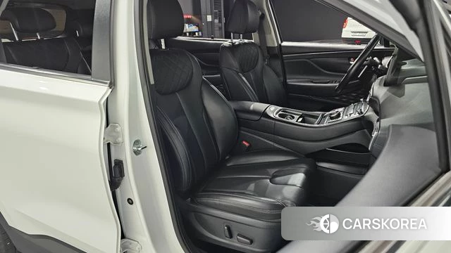 Hyundai The New Santa Fe 2021 Белый из Кореи, фото 2