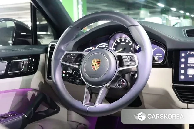 Porsche Cayenne (PO536) 2022 Черный из Кореи, фото 2