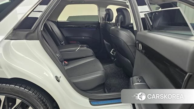 Hyundai Grandeur Hybrid (GN7) 2023 Белый из Кореи, фото 2