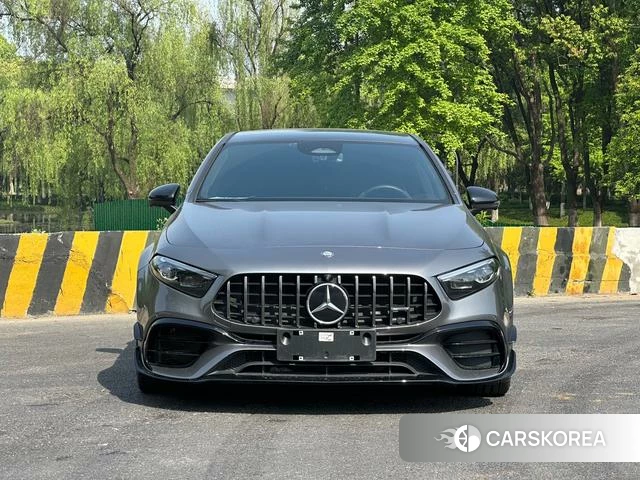Mercedes-Benz Class A AMG (imported) 2024 Темно-серый из Китая, фото 2