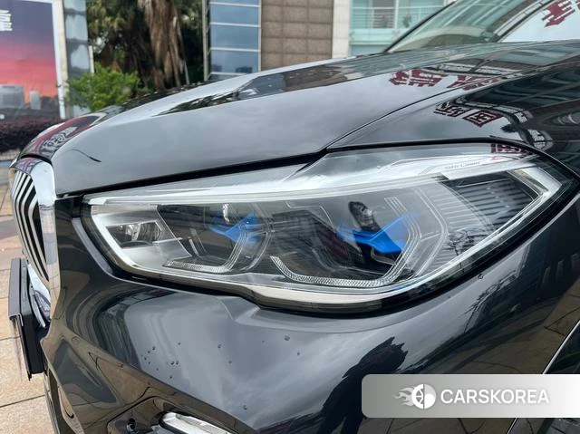 BMW X5 (imported) 2021 Черный из Китая, фото 2