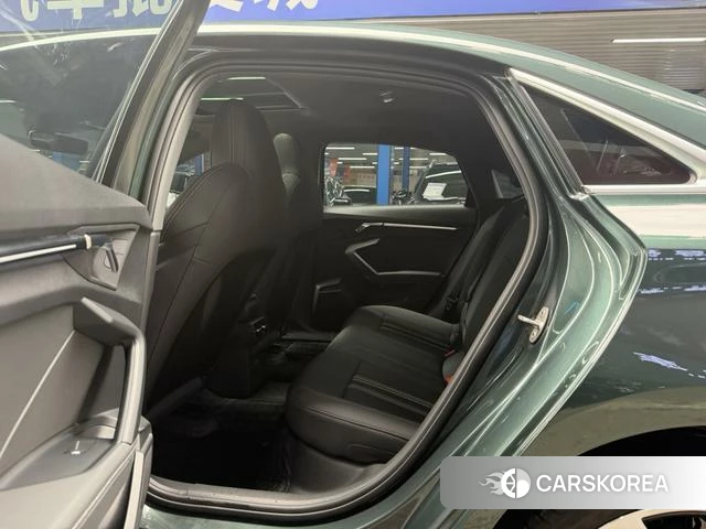 Audi A3 2024 Зеленый из Китая, фото 2