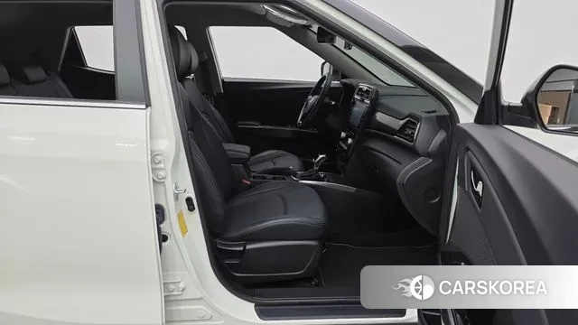 Ssangyong Berry New Tivoli 2022 Белый из Кореи, фото 2