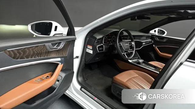 Audi A6 (C8) 2023 Белый из Кореи, фото 2