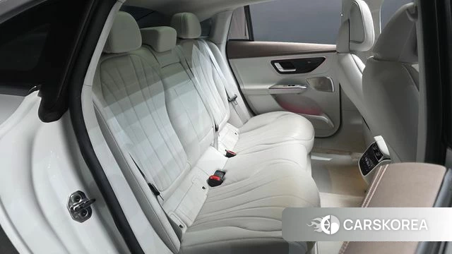 Mercedes-Benz EQE V295 2023 Белый из Кореи, фото 2