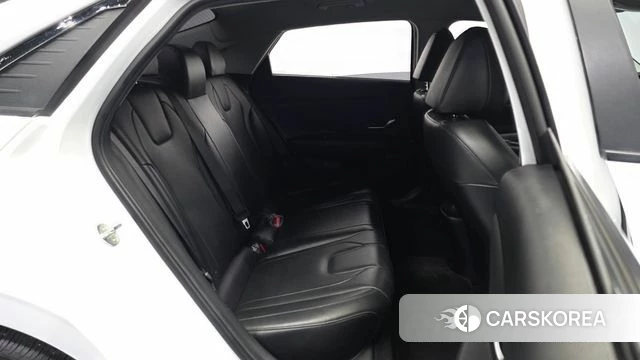Hyundai Avante (CN7) 2022 Белый из Кореи, фото 2