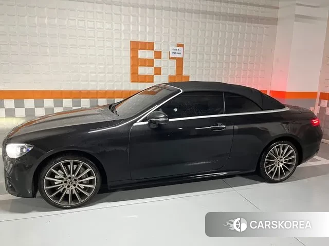 Mercedes-Benz E-Class W213 2022 Черный из Кореи, фото 2