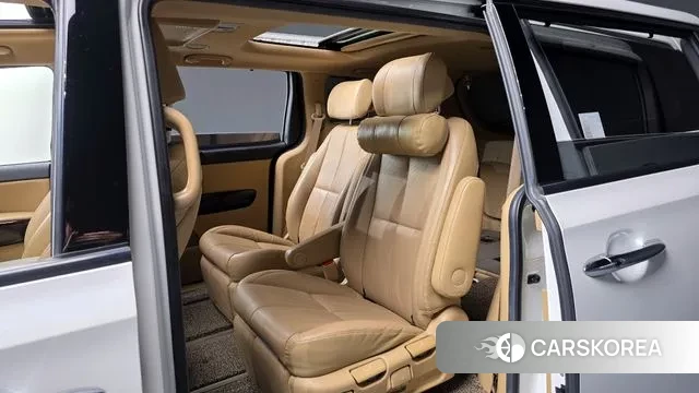 Kia The New Carnival 2019 Белый из Кореи, фото 2