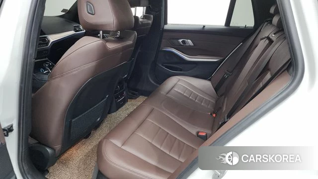 BMW 3 Series (G20) 2022 Белый из Кореи, фото 2