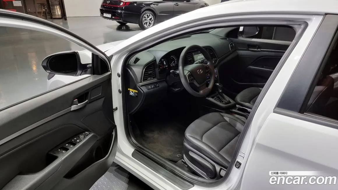 Hyundai Avante AD id 1797341 из Кореи 2