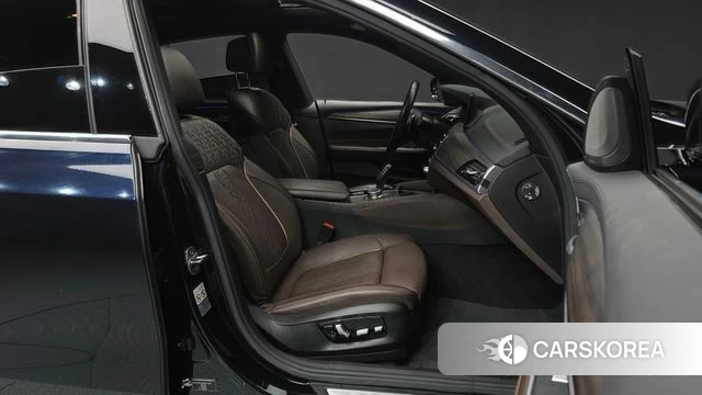 BMW 6 Series GT (G32) 2019 Черный из Кореи, фото 2