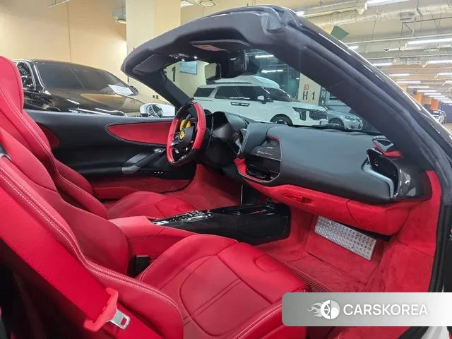 Ferrari SF90 Spider 2023 Белый из Кореи, фото 2