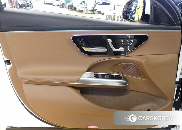 Mercedes-Benz E-Class W214 2024 Белый из Кореи, фото 2