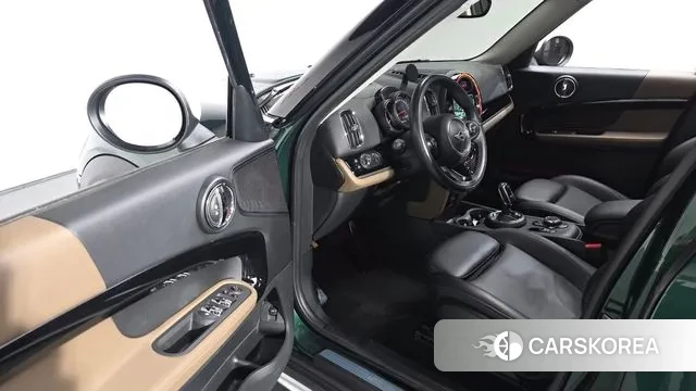 Mini Cooper D Countryman 2018 Темно-зеленый из Кореи, фото 2