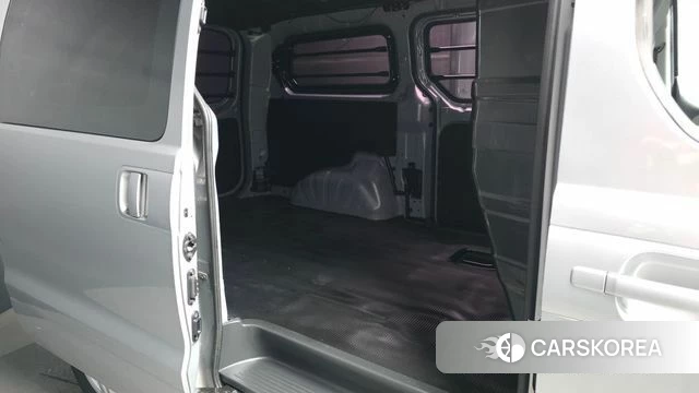 Hyundai The New Grand Starex 2020 Серебряный из Кореи, фото 2