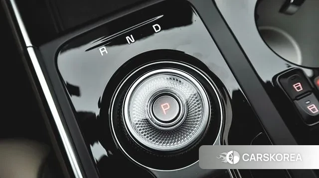 Kia The New Carnival 4th Generation 2025 Черный из Кореи, фото 2