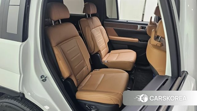 Hyundai Santa Fe (MX5) 2024 Белый из Кореи, фото 2