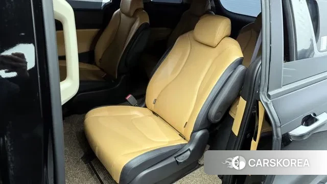 Kia Carnival 4th generation 2023 Черный из Кореи, фото 2