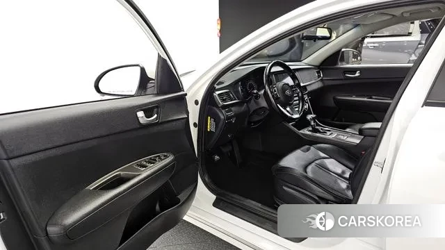 Kia The New K5 2nd generation 2018 Белый из Кореи, фото 2