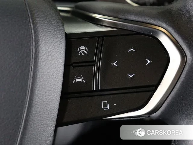 Lexus LM Second Generation 2025 Белый из Кореи, фото 2