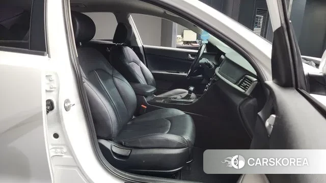 Kia The New K5 2nd generation 2018 Белый из Кореи, фото 2