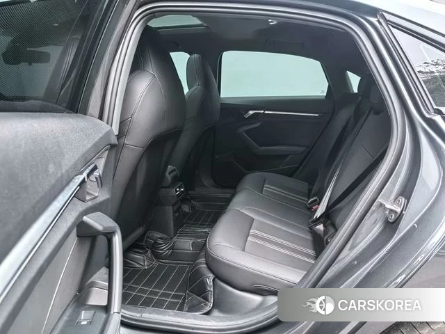 Audi A3 2022 Темно-серый из Китая, фото 2