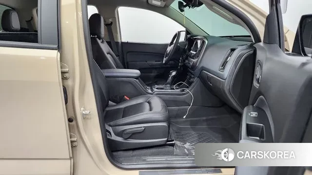 Chevrolet (GM Daewoo) Real New Colorado 2022 Жемчужный цвет из Кореи, фото 2