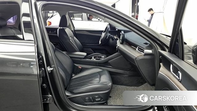 Kia K5 3rd generation 2021 Серый из Кореи, фото 2