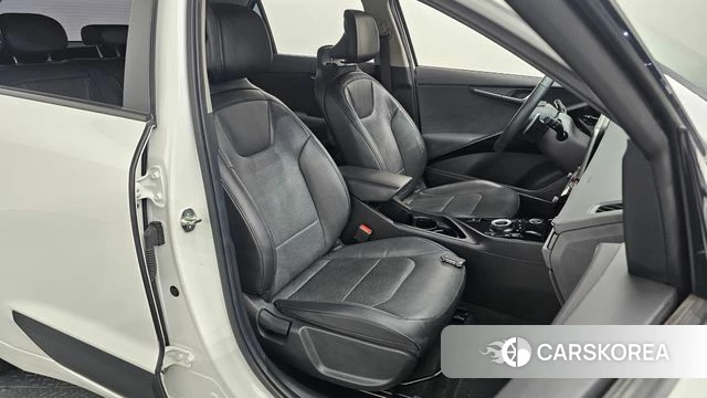 Kia Di All New Niro EV 2022 Белый из Кореи, фото 2