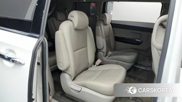 Kia The New Carnival 2019 Белый из Кореи, фото 2