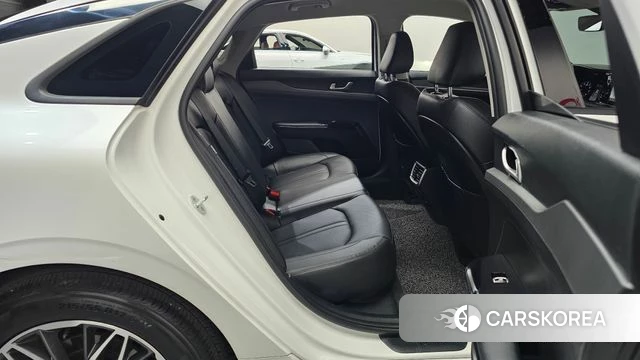 Kia K5 3rd generation 2022 Белый из Кореи, фото 2