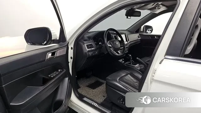 Ssangyong Rexton Sports 2018 Белый из Кореи, фото 2