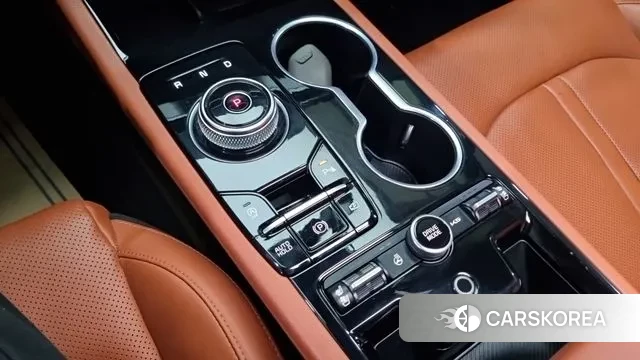 Kia The New K5 3rd generation 2024 Белый из Кореи, фото 2